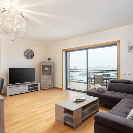 Privilege Galichet With Rooftop Pool, Village Marina - オリョン