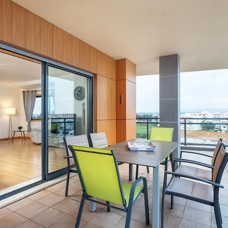 Privilege Galichet With Rooftop Pool, Village Marina - Olhão