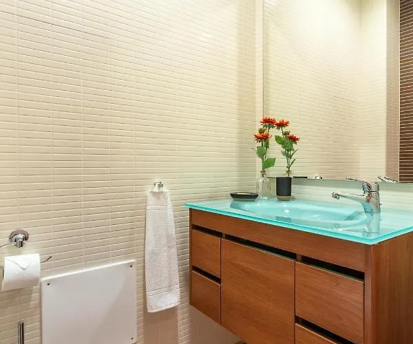 아파트 Privilege Galichet With Rooftop Pool, Village Marina - *